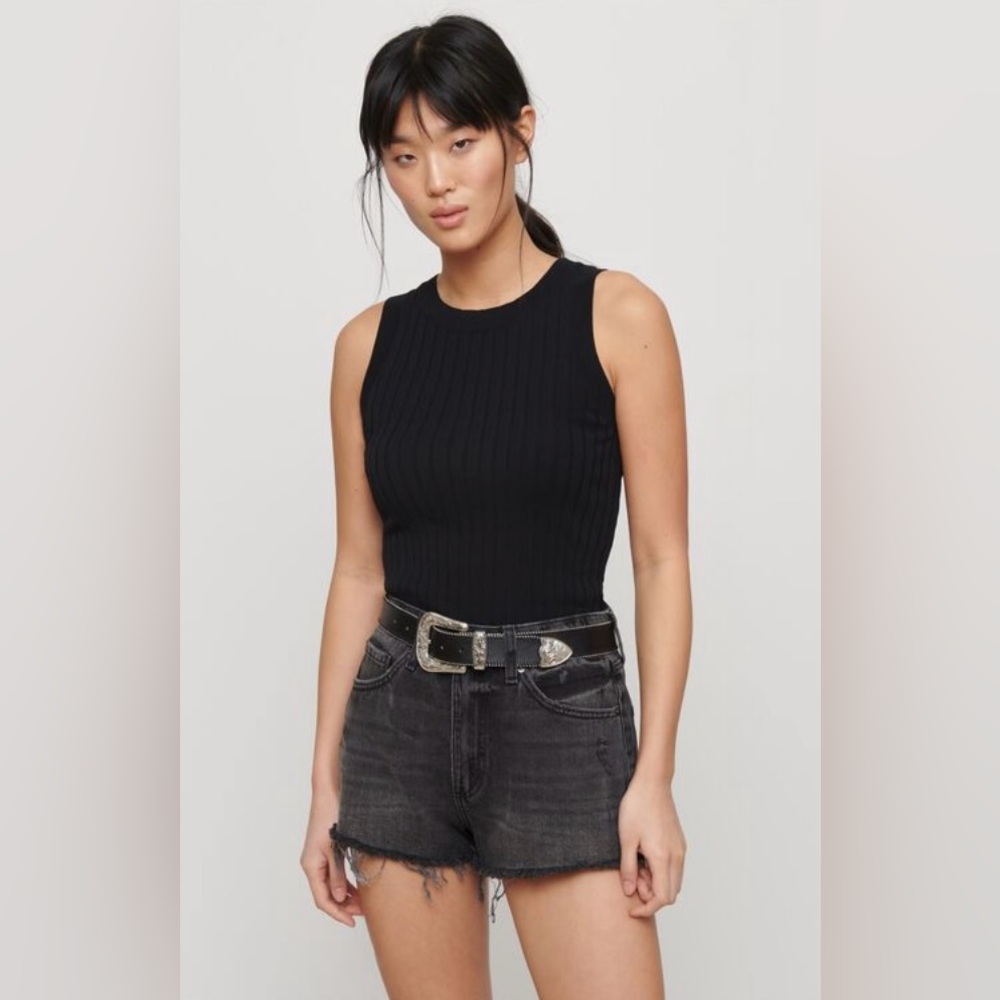 Dynamite Distressed Denim Short